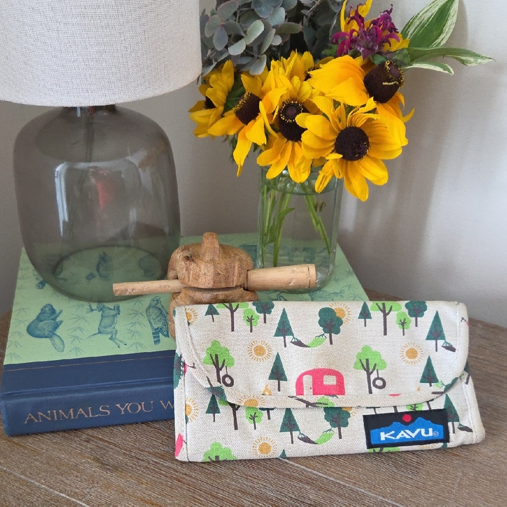 Kavu Big Spender Tri-Fold Wallet
